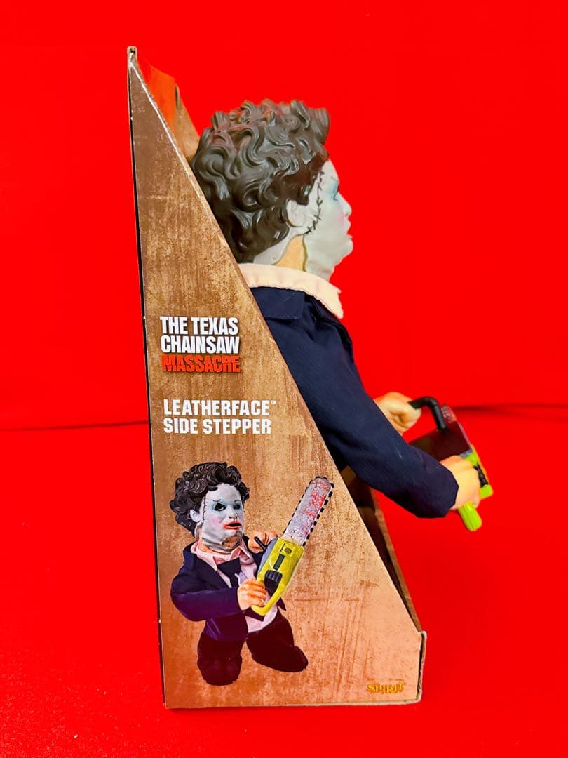 テキサスチェーンソー レザーフェイス サイドステッパー フィギュア 海外限定