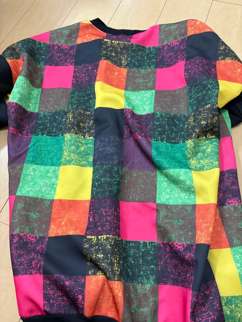 Yuan Yoyo カラフルチェックジップアップジャケット　日本に3着限定品