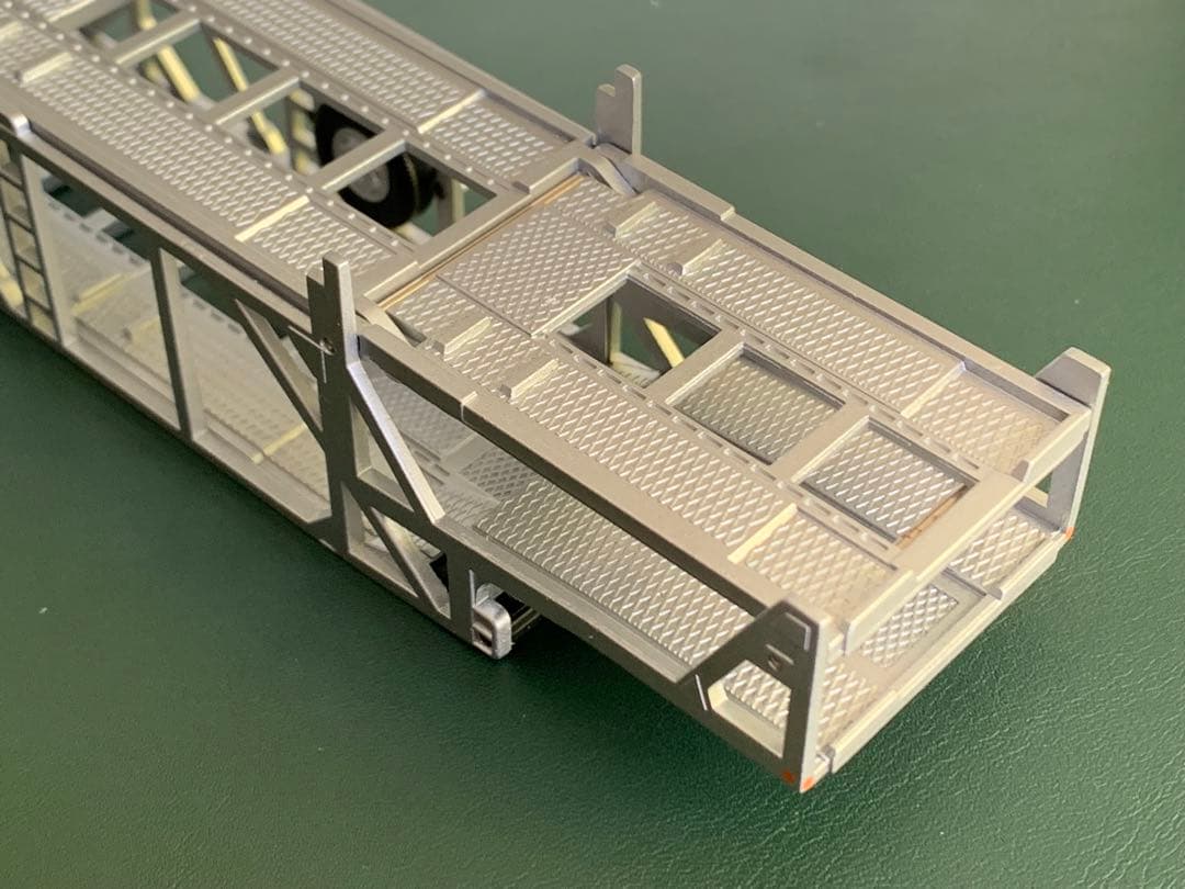 トミカリミテッドヴィンテージネオ 日野HE366 カートランスポーター