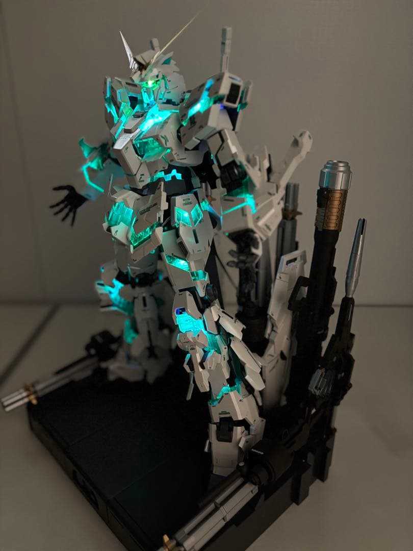 専用出品 PG 1/60 ユニコーンガンダム1号機　最終決戦仕様　LED 完成品