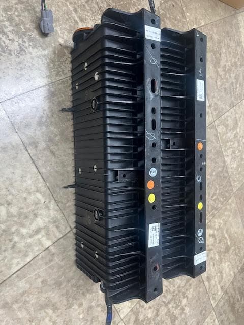 三菱ふそう 新型スーパーグレート LEDテールランプ⑩’