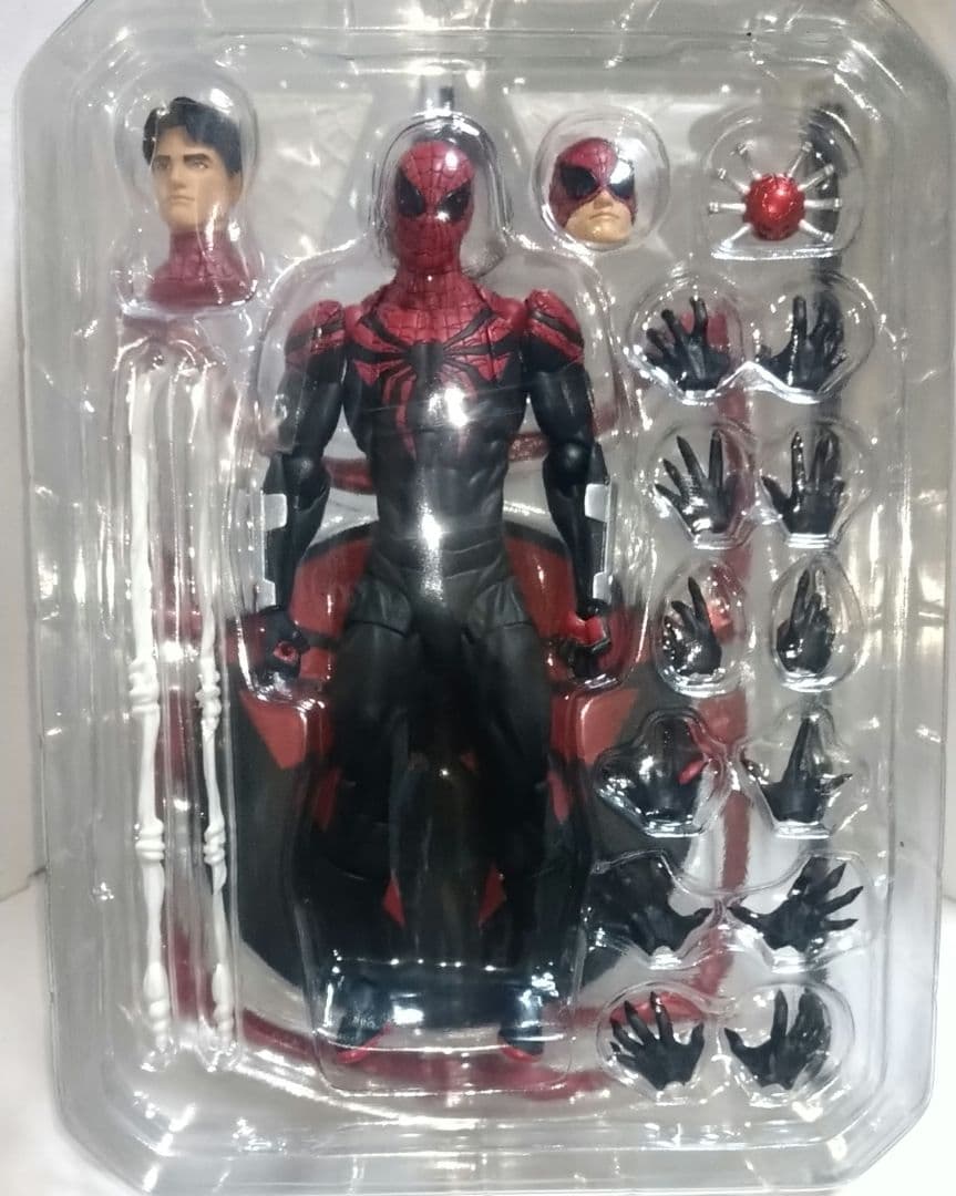 か*た様 リボルテック　アメイジングヤマグチ風　スーペリア スパイダーマン