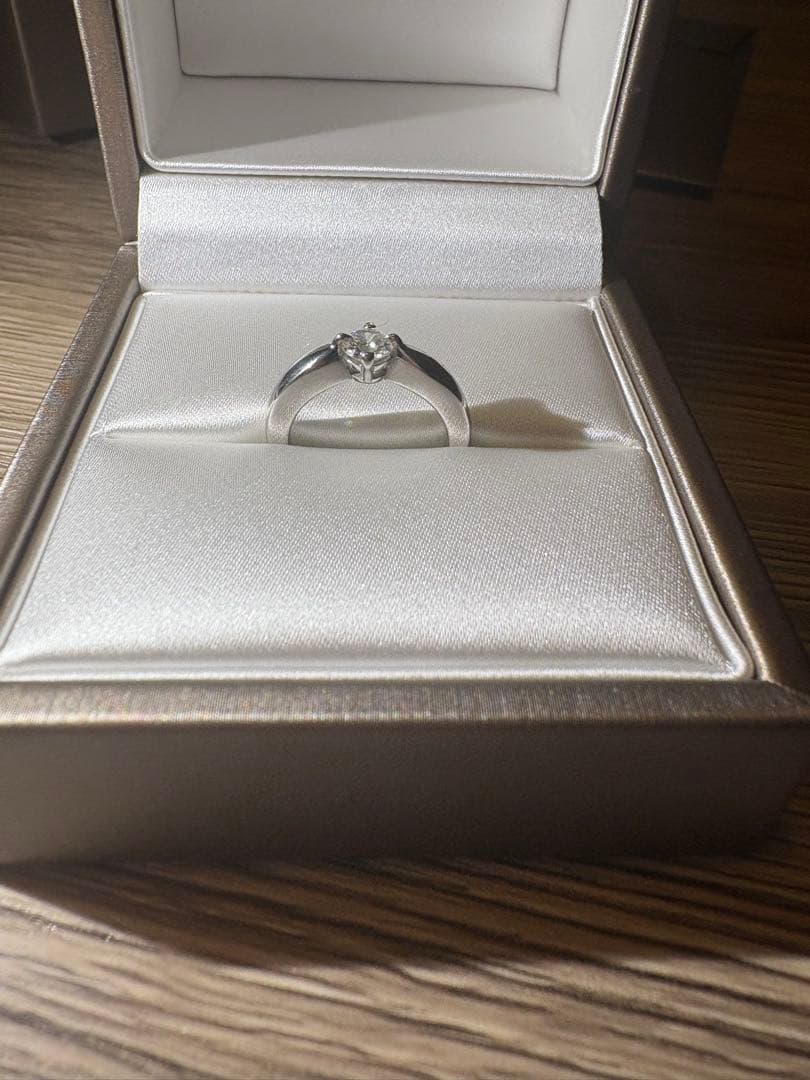BVLGARI プラチナ ダイヤモンドリング 0.3カラット