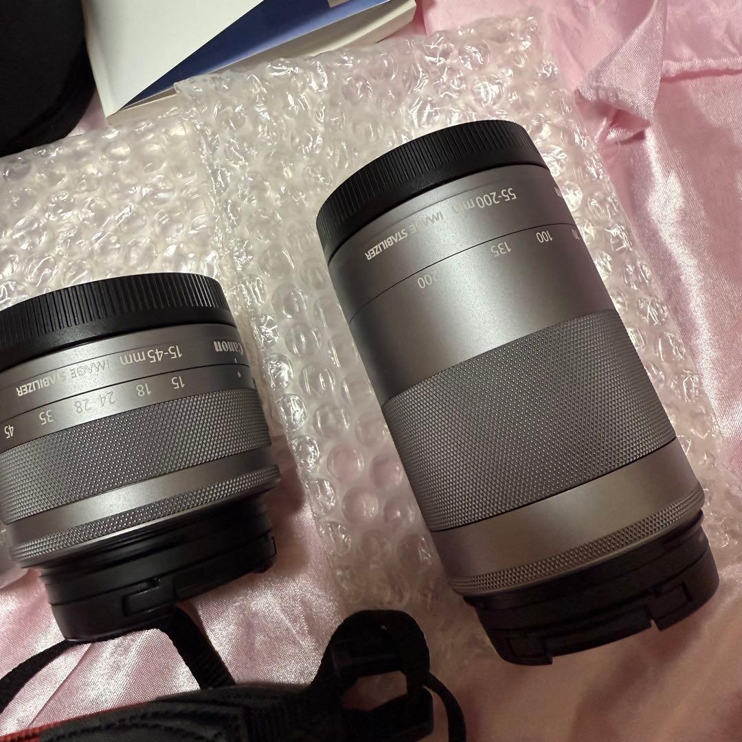 Canon(キャノン) EOS KissM ダブルズームキット