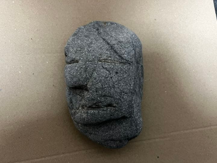 天然石　人面石　アート　ストーン