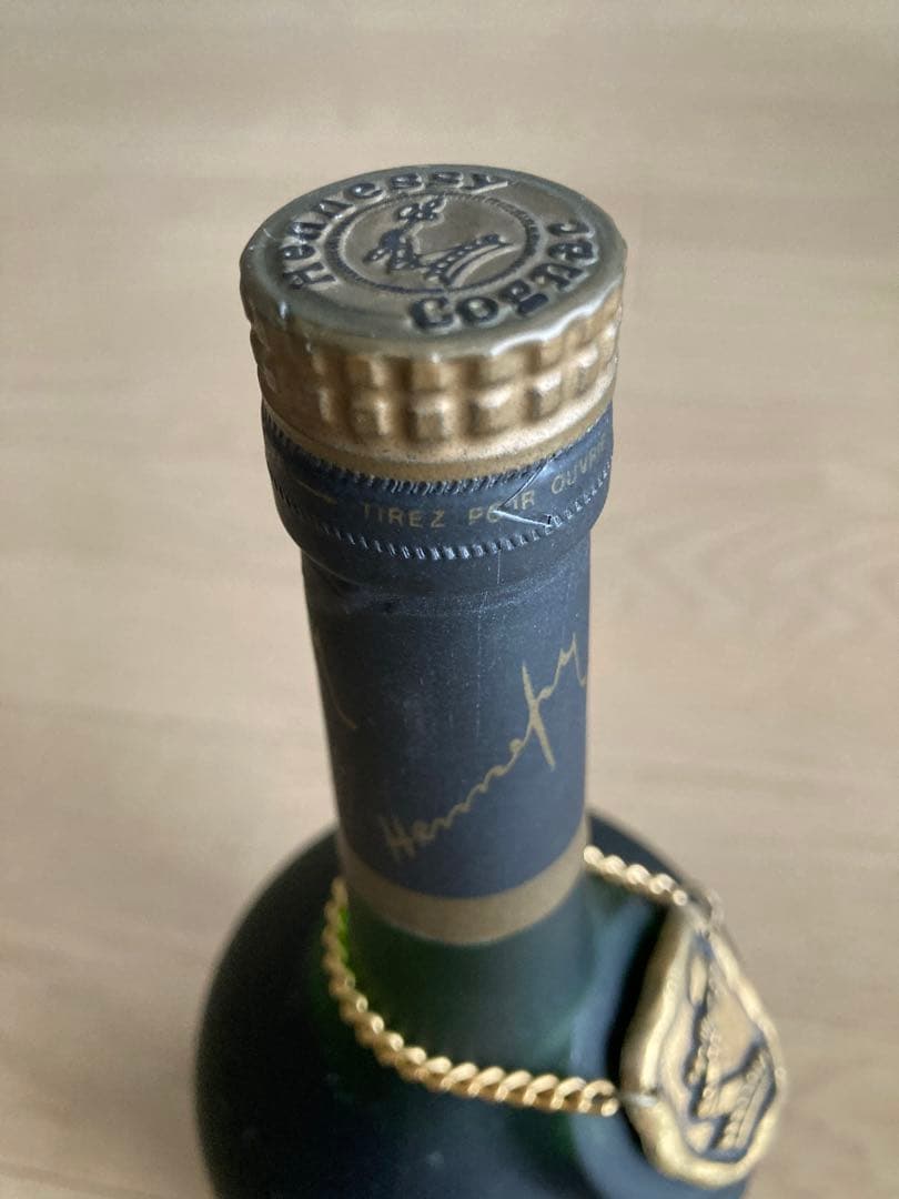 Hennessy Napoleon コニャック 700ml