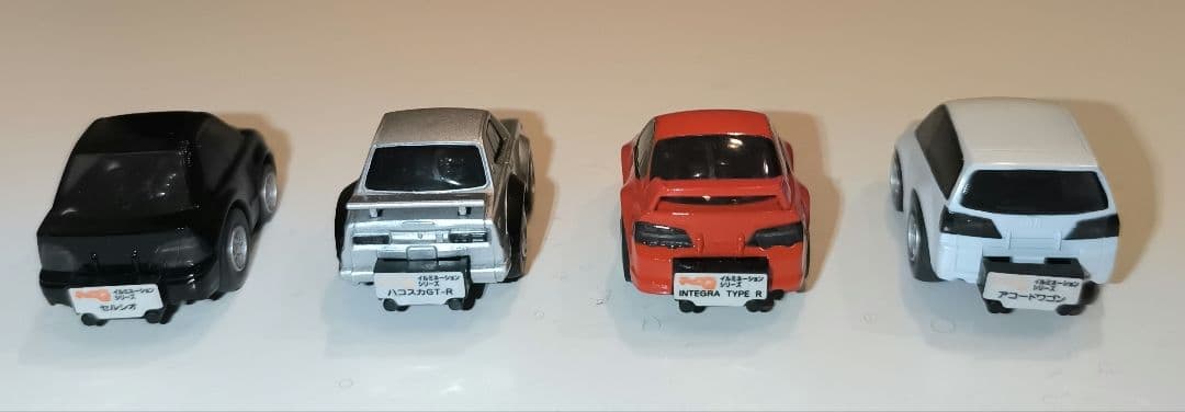 チョロＱアクリル製イルミネーションスイッチ付きケースとイルミネーションチョロQ