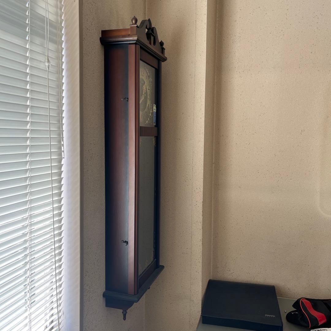 木製クラシック掛時計 振り子付き