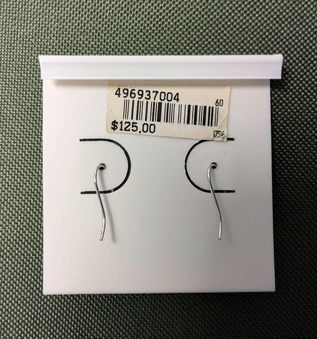 Dior ピアス【未使用/箱付き】