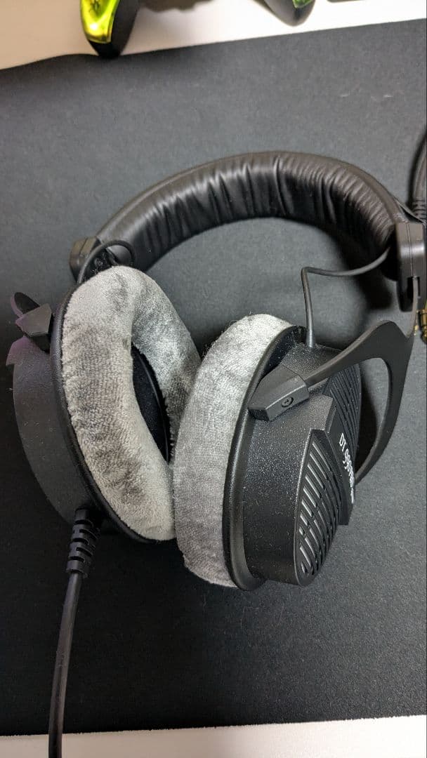 beyerdynamic DT 990 PRO 250Ω