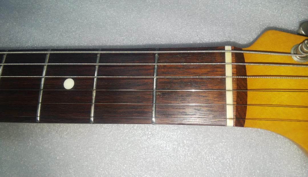 Fender Japan ST62 Nシリアル