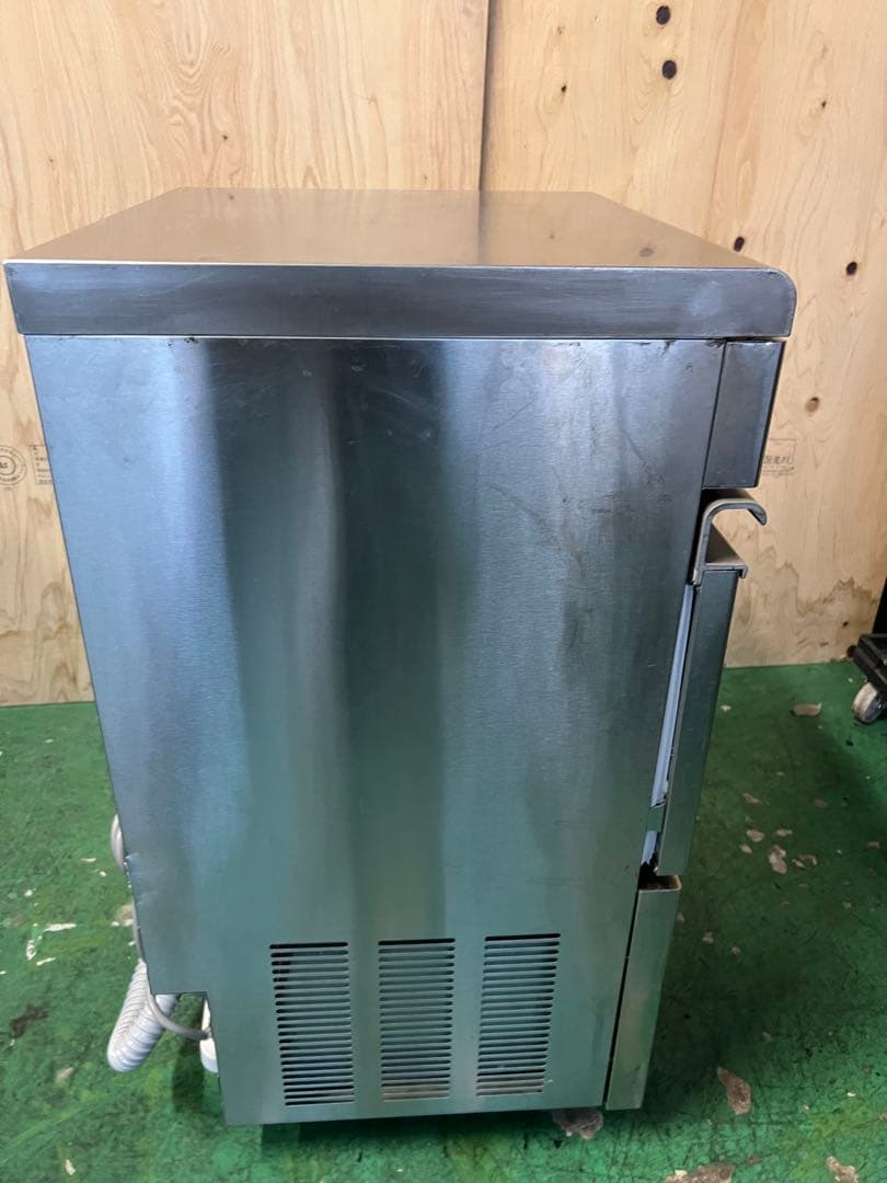 2012年 フクシマ製氷機 35kg