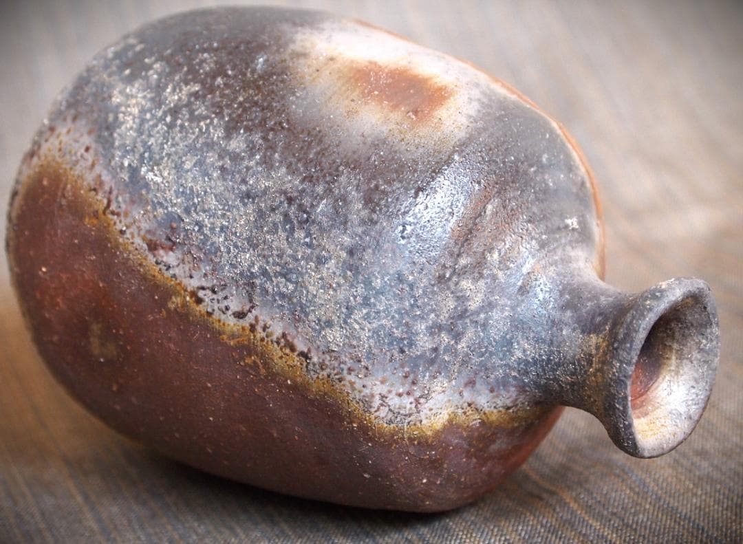 最上作★中村真【師：中村六郎・金重道明】備前（窯変）徳利★共箱