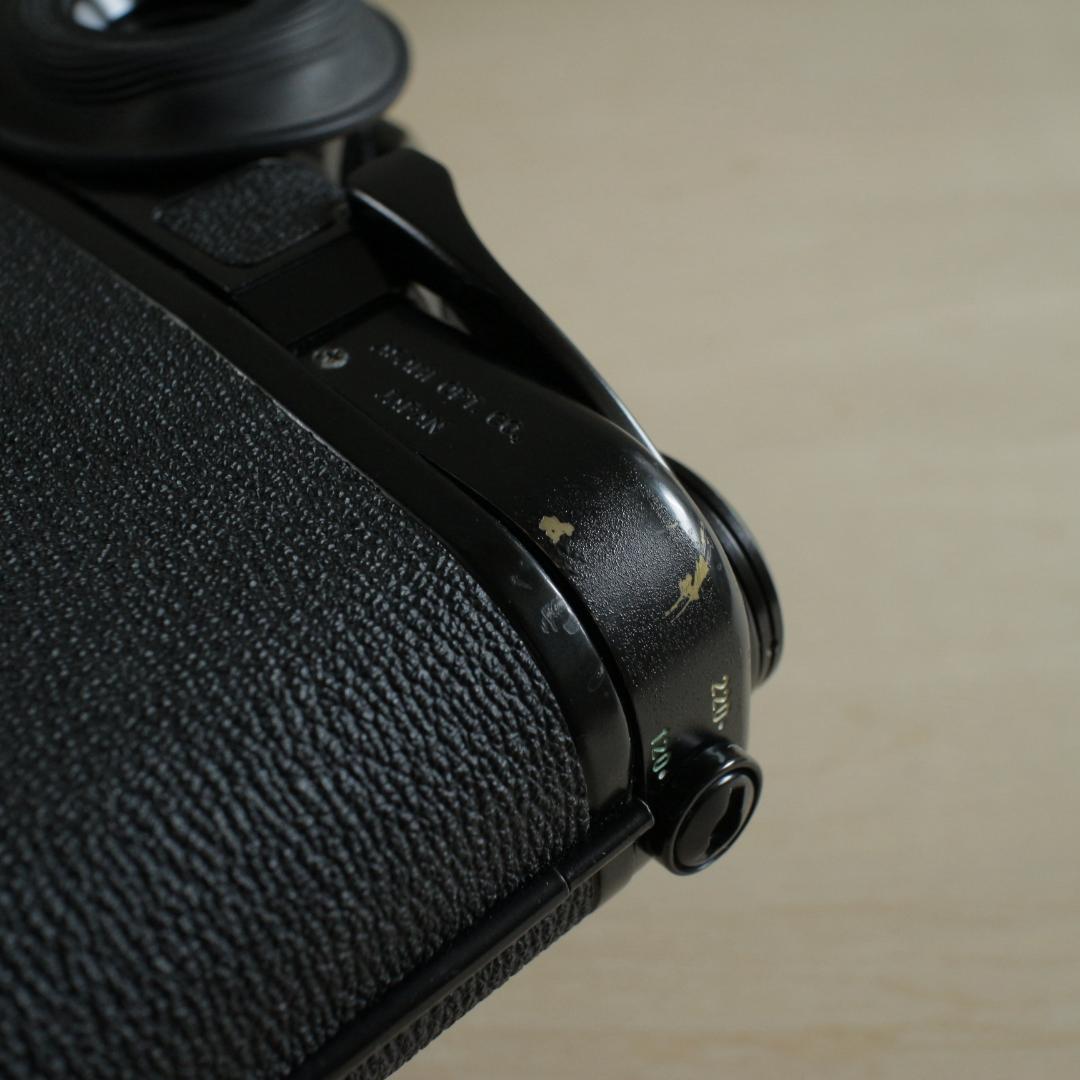 Pentax 6×7 TTL ボディ ミラーアップ付き / ペンタックス 67