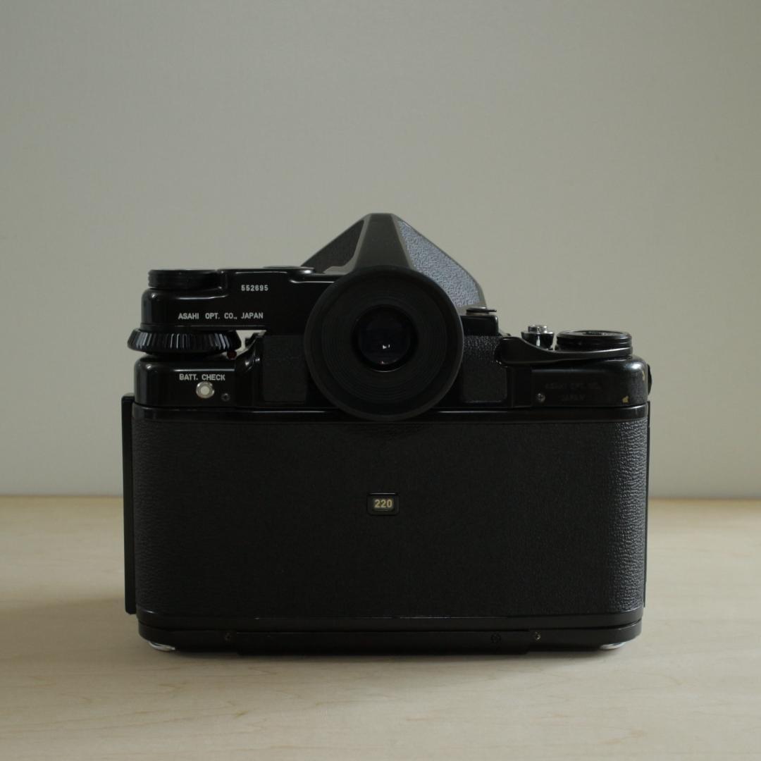 Pentax 6×7 TTL ボディ ミラーアップ付き / ペンタックス 67