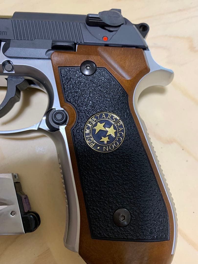 美品　東京マルイサムライエッジ　M9A1ガスブローバック 本体とマガジンのみ