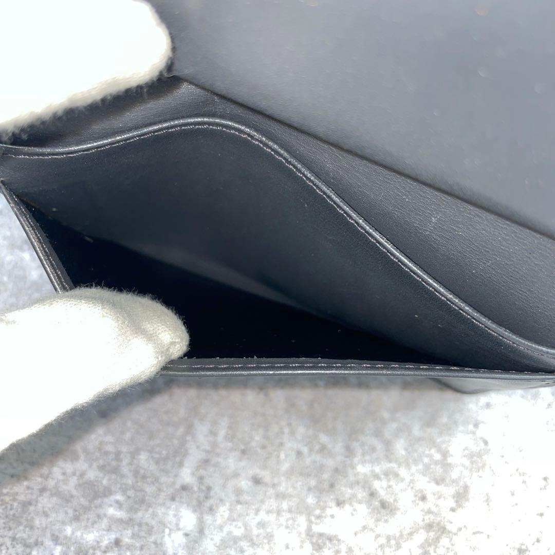 【微美品】ルイヴィトン　折り財布　ヴェルニ　グレー　がま口　新型