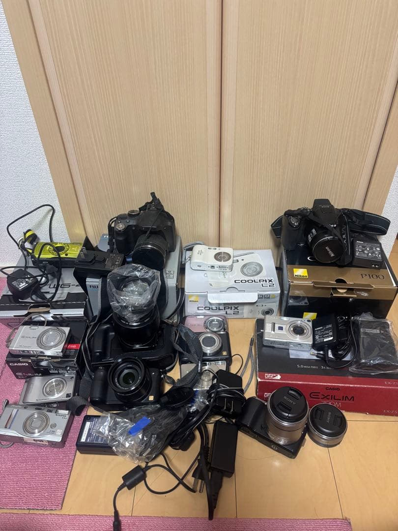 良*品様 デジタルカメラ　14台　ジャンク　まとめ　nikon Sony RIC