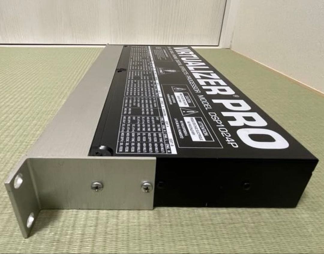 BEHRINGER マルチエフェクター DSP1024P