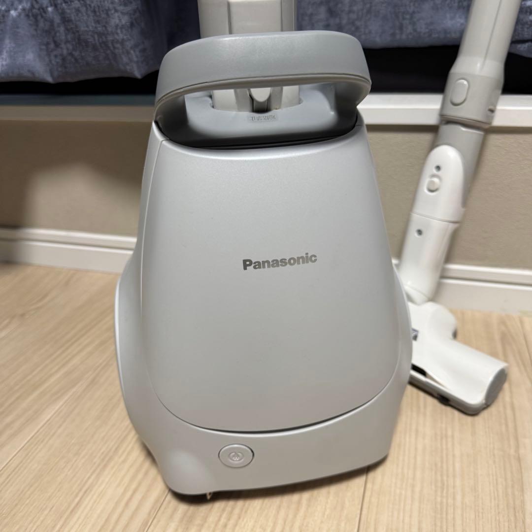 【動作品】Panasonic 電気掃除機 MC-PJ22A-H 2023年製