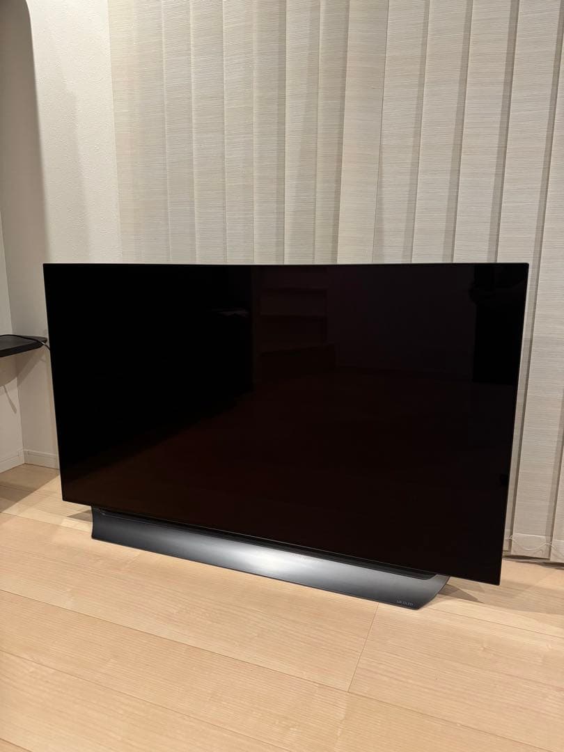 【美品】LG 55V型 4K有機ELテレビ マジックリモコン付き