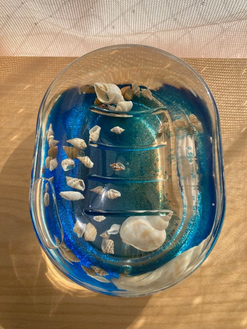 ソープディッシュ2個と歯ブラシ立て1個　1個売りは3000円、3個なら8000円