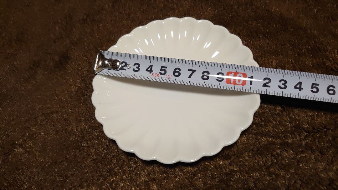 李朝　白磁　輪花皿　豆皿　蔵出し　１客