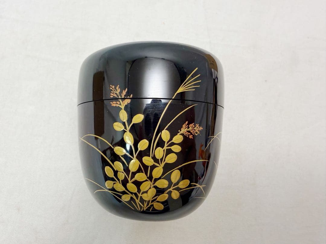 未使用 茶道具 塗師 中村宗哲作 秋草蒔絵 中棗 木製黒真塗 仕覆付 共箱