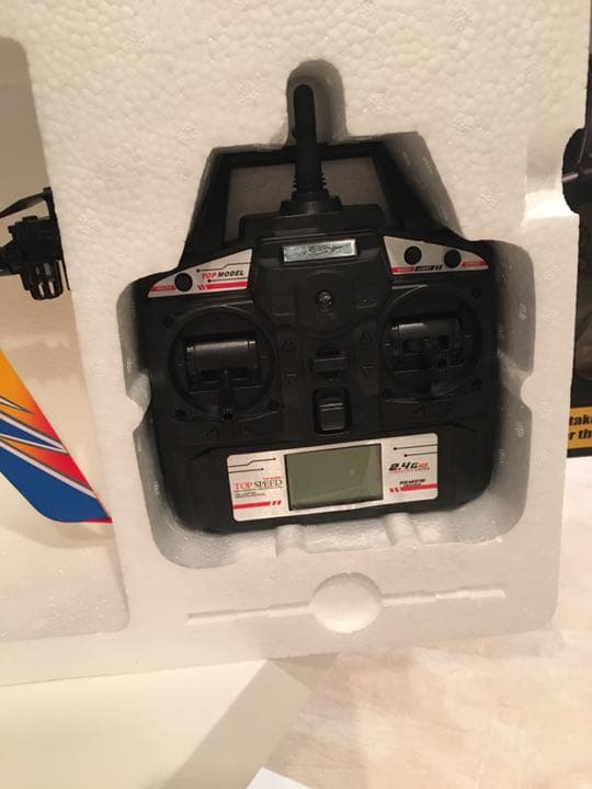 飛行機　ラジコン