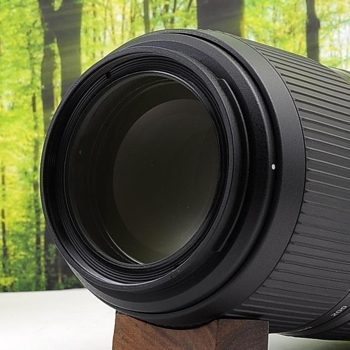 ニコン用タムロンレンズ☆70-300㎜ f4-F5.6☆強力手振れ補正つき☆