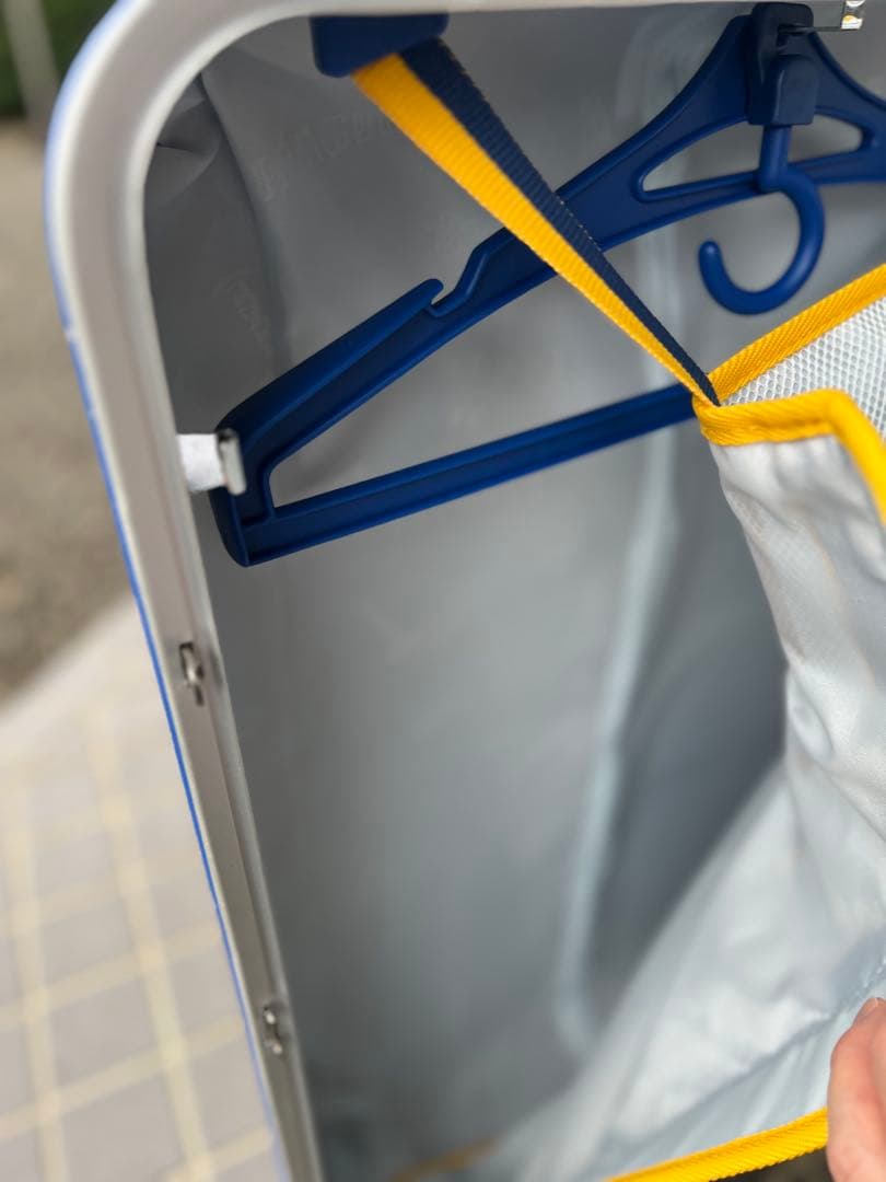 美品 innovator 90Lキャリーケース