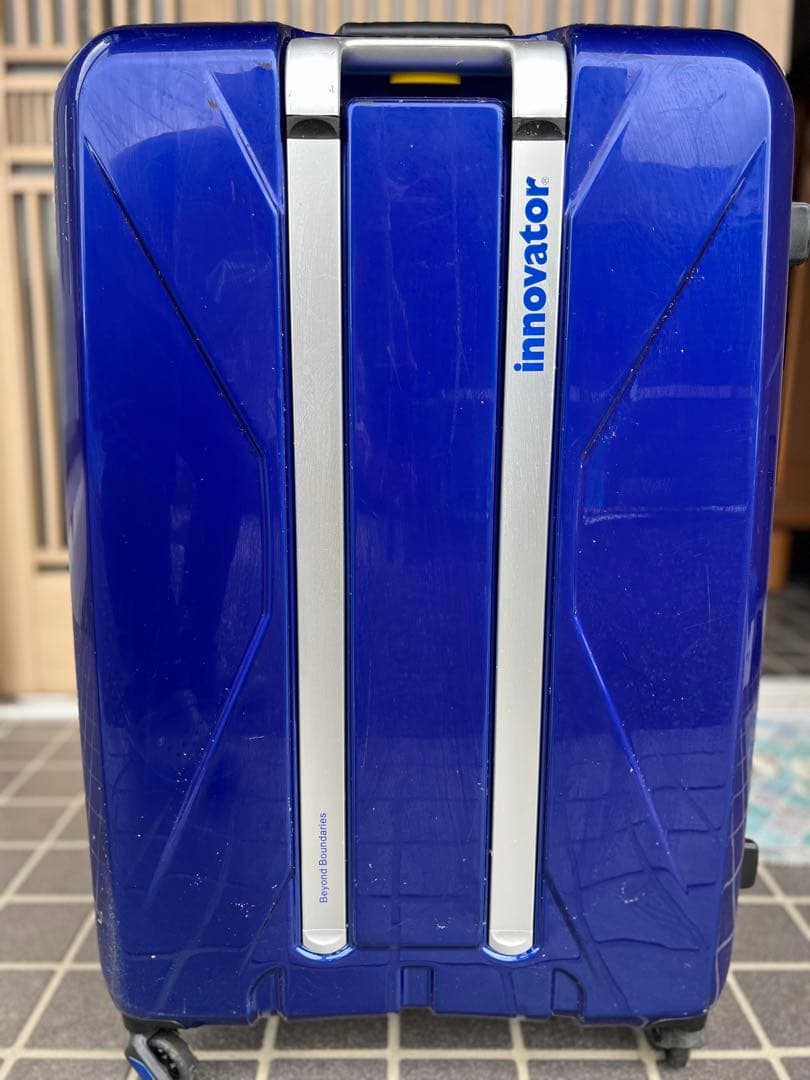 美品 innovator 90Lキャリーケース