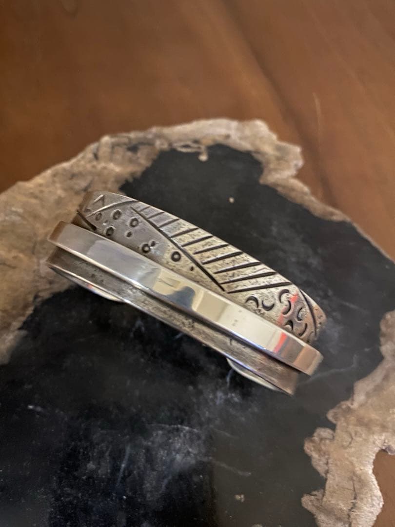 マイケルローアンホース　バングル　ナバホ