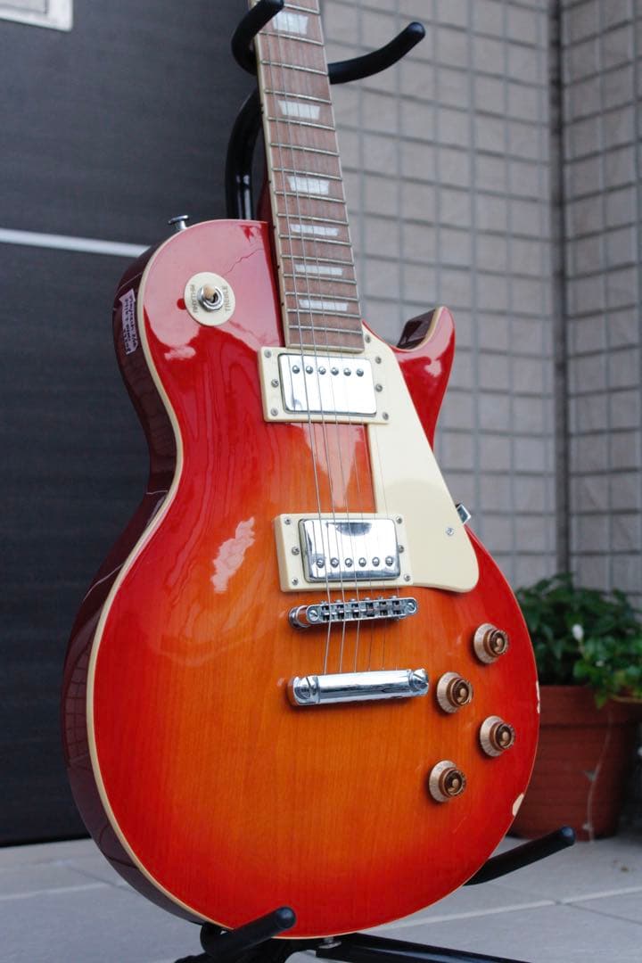 【Playtech|レスポール・タイプ】