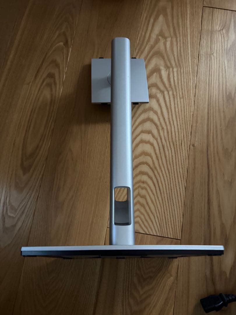 【ジャンク品】Dell 27インチUSB-Cハブ モニター U2722DE