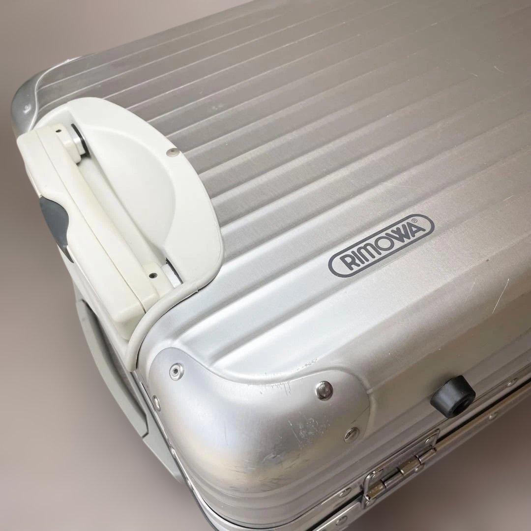 リモワ✨919.52『Lufthansa』廃盤 2輪 キャビン・トロリー 35L