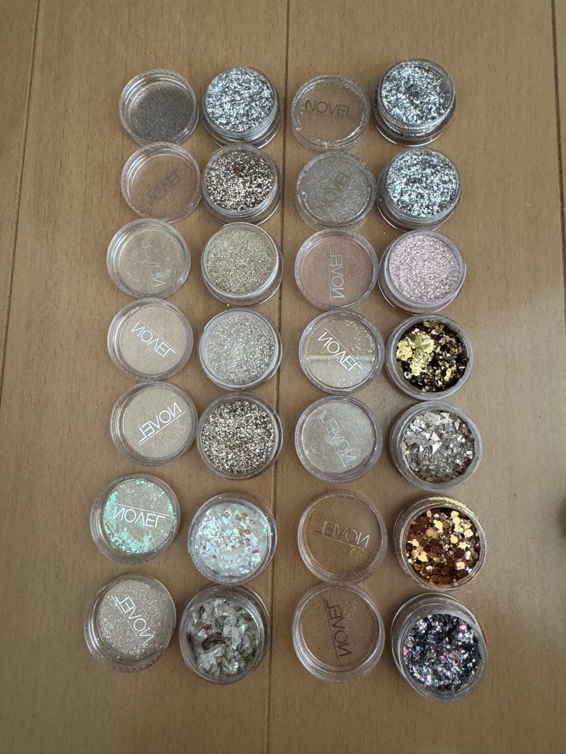 ほぼ未使用品　NOVEL ジェルネイル　パウダー　パーツセット