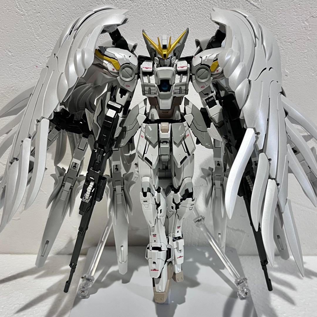 1/100 ウィングガンダムゼロ スノーホワイトプレリュード 組立済 完成品