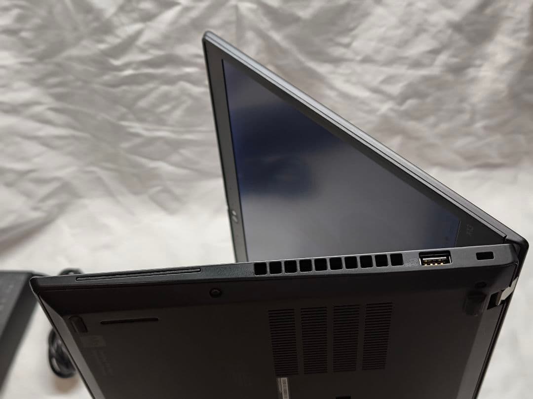 Lenovo ThinkPad X13 Gen 1【ハイスペック・LTE対応】