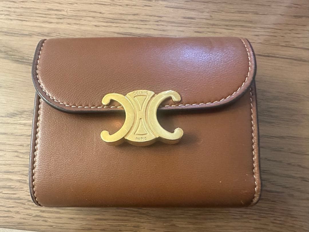CELINE スモール フラップウォレット トリオンフ