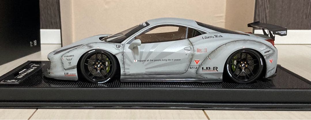 ハルピー　Liberty Walk Ferrari 458 ミニカー