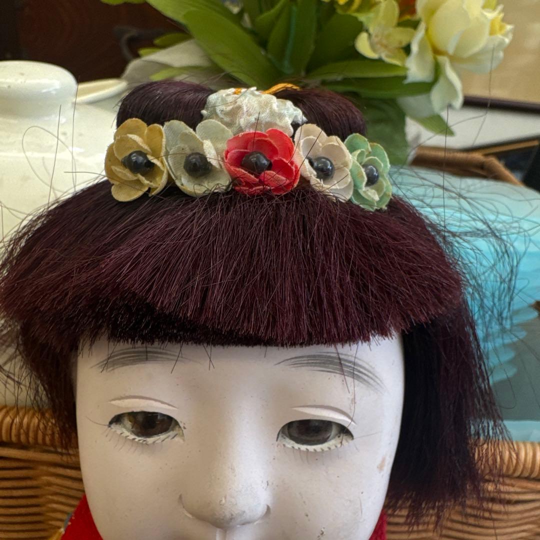 曰く　市松人形 和風模様 赤いベスト