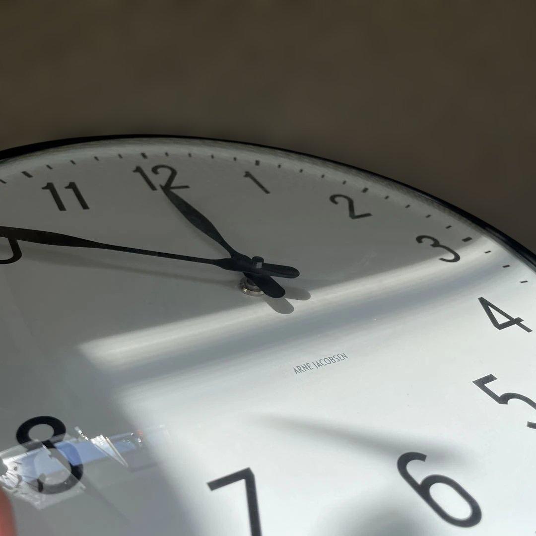ARNE JACOBSEN 掛時計 ステーション　29