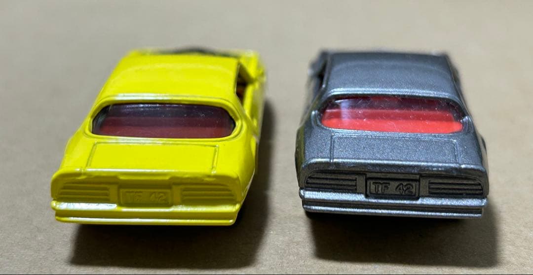 トミカ ポンティアック ファイアーバード トランザム 2台セット