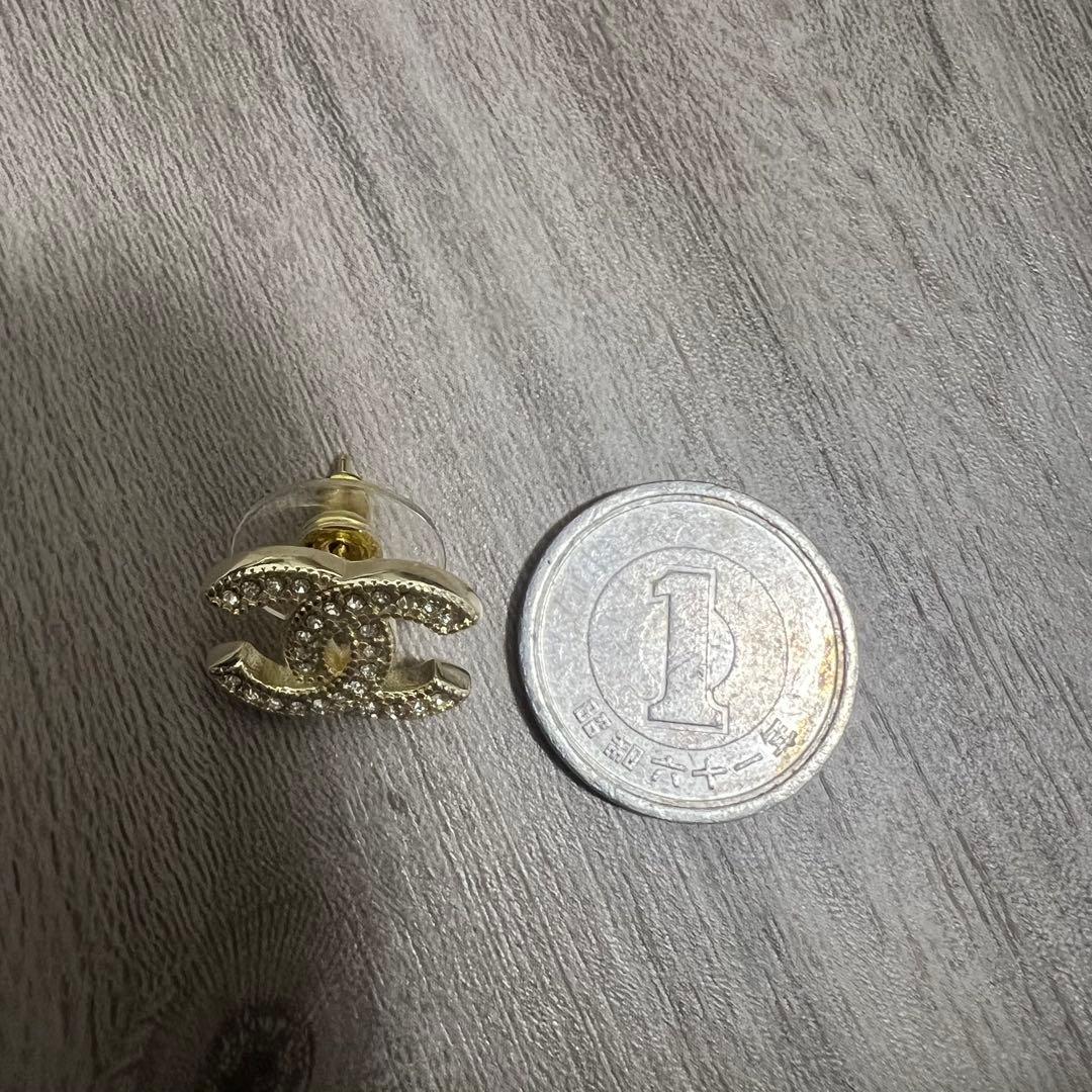 【aiさん】CHANEL ゴールド CCロゴ ピアス レディース