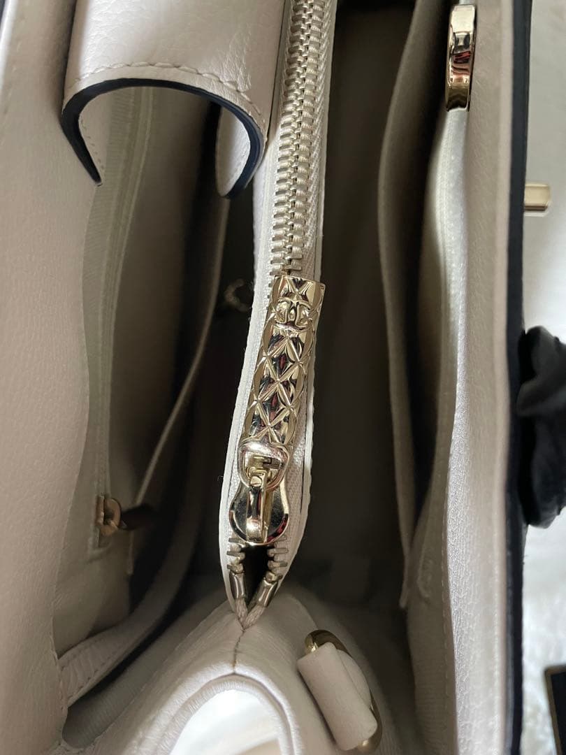 シャネル CHANEL ネオエグゼクティブトートバッグ　バイカラー