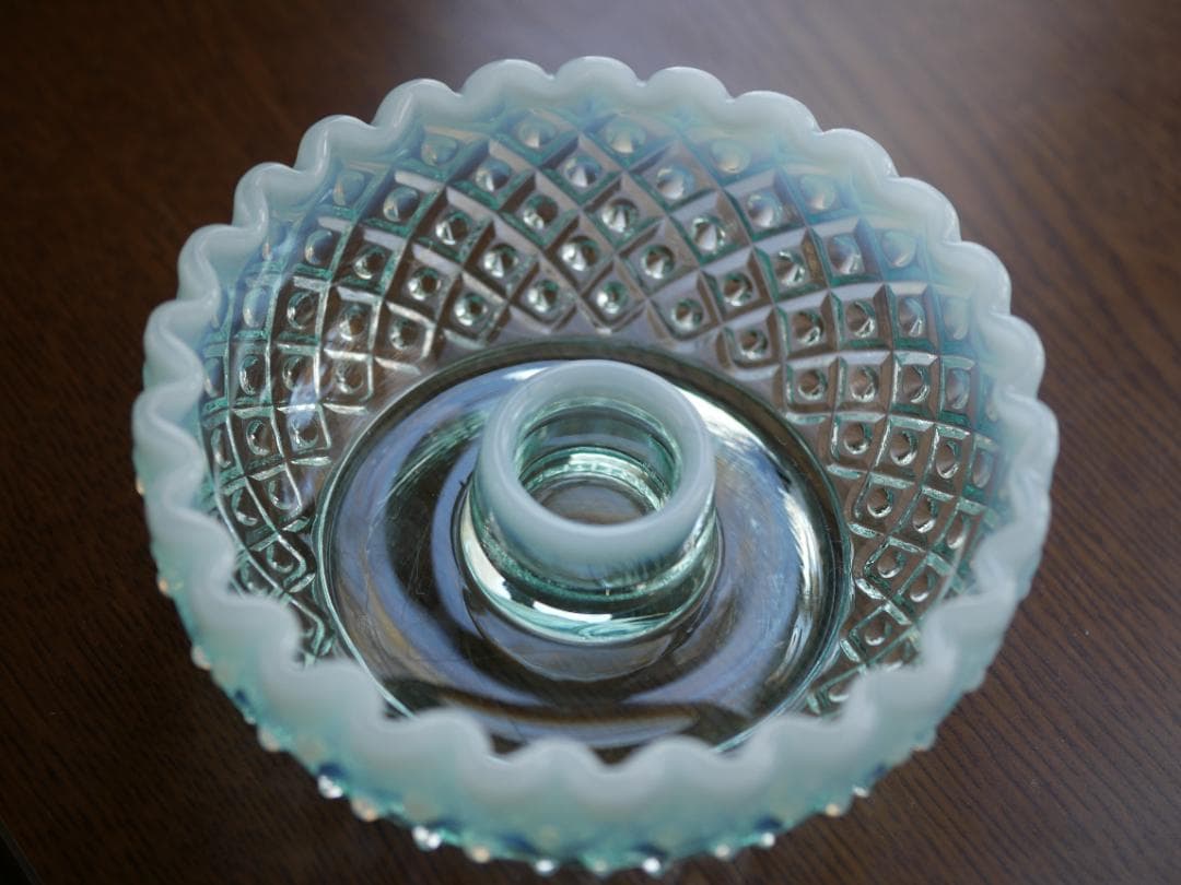 フェントン１９４９年ブルーオパールセント ダイアモンドレース キャンドルスタンド