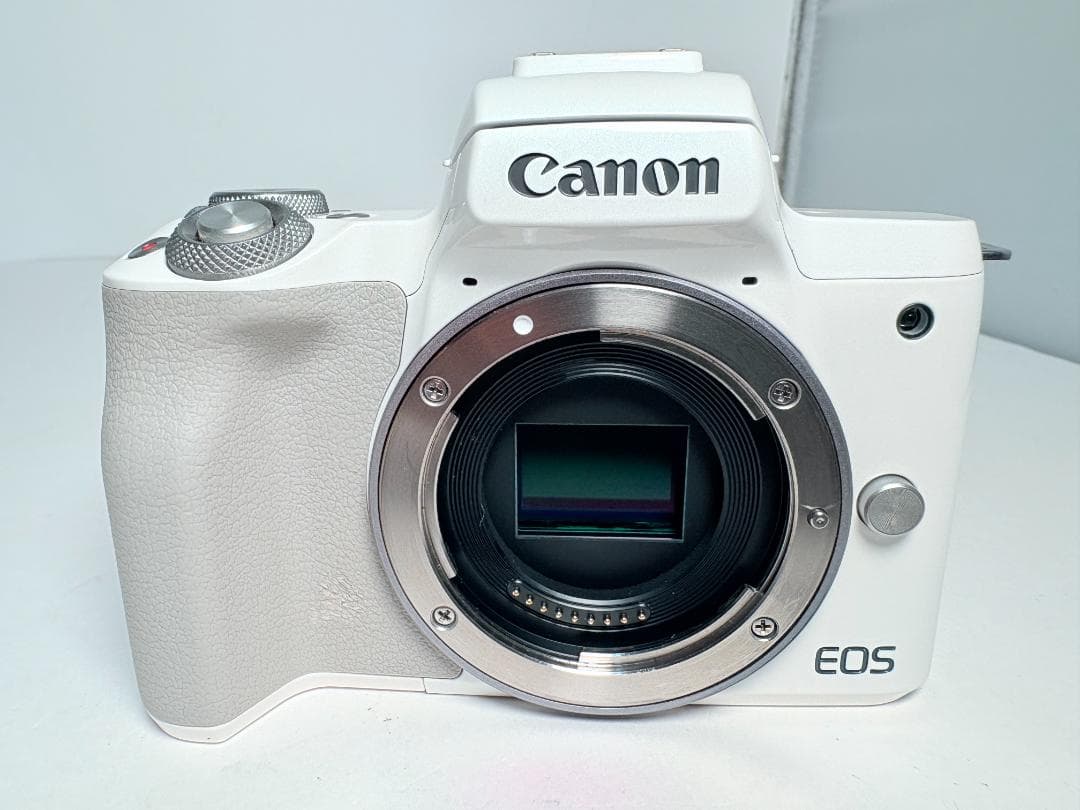 元箱付き キヤノン EOS Kiss M ボディ ホワイト