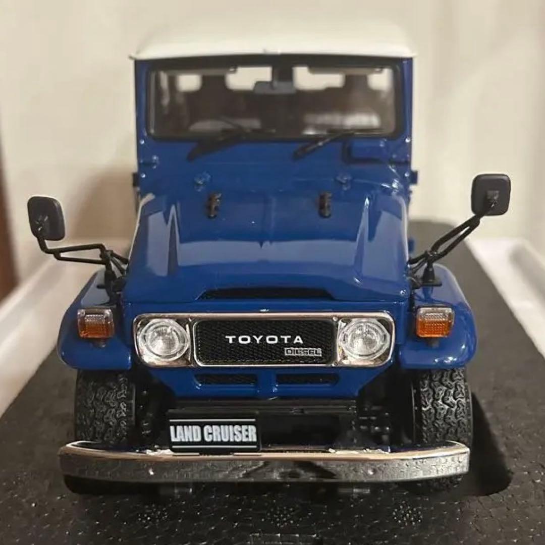 京商1/18スケール TOYOTAランドクルーザー40 青