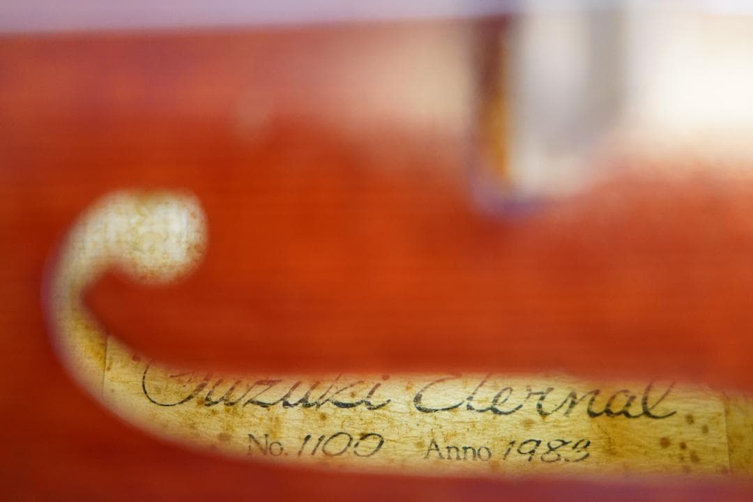 【超美品・良音】スズキ　バイオリン　エターナル　No.1100　4/4　☆5